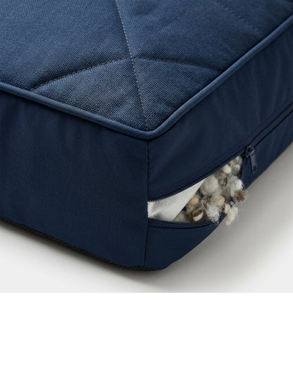 Eeath Quilted Box Large Dog Bed 115 × 85 cm Deep Navy - Detail view
